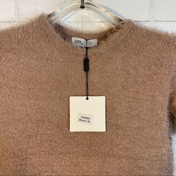 Ebby & I Australian Designer Fluffy Crop Sweater - Picture 6 of 7